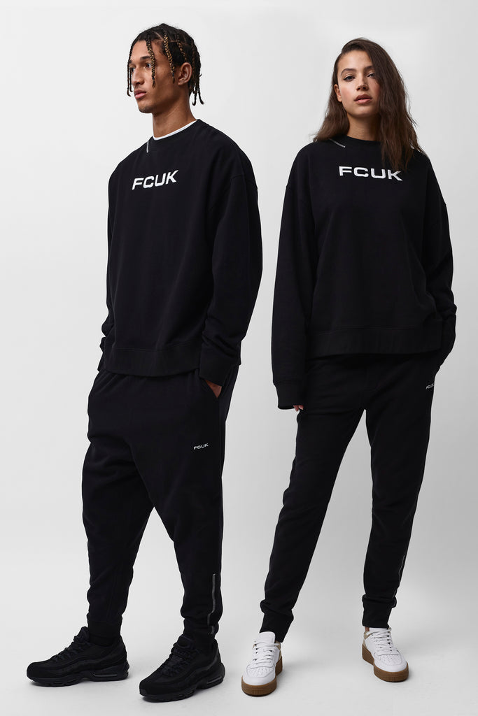 FCUK mustat Unisex joggersit / Black