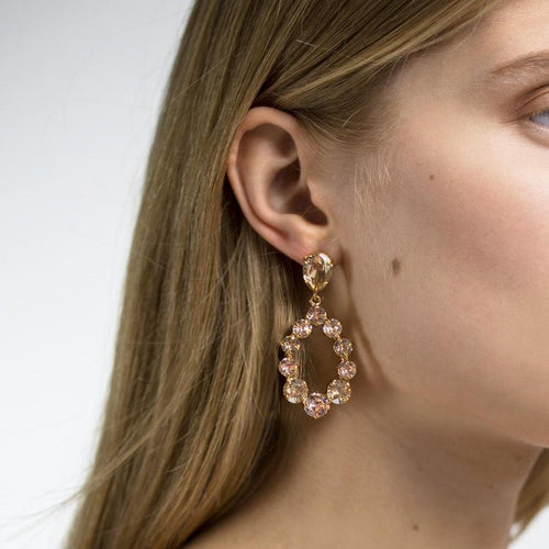 Kullanväriset Delia-korvakorut