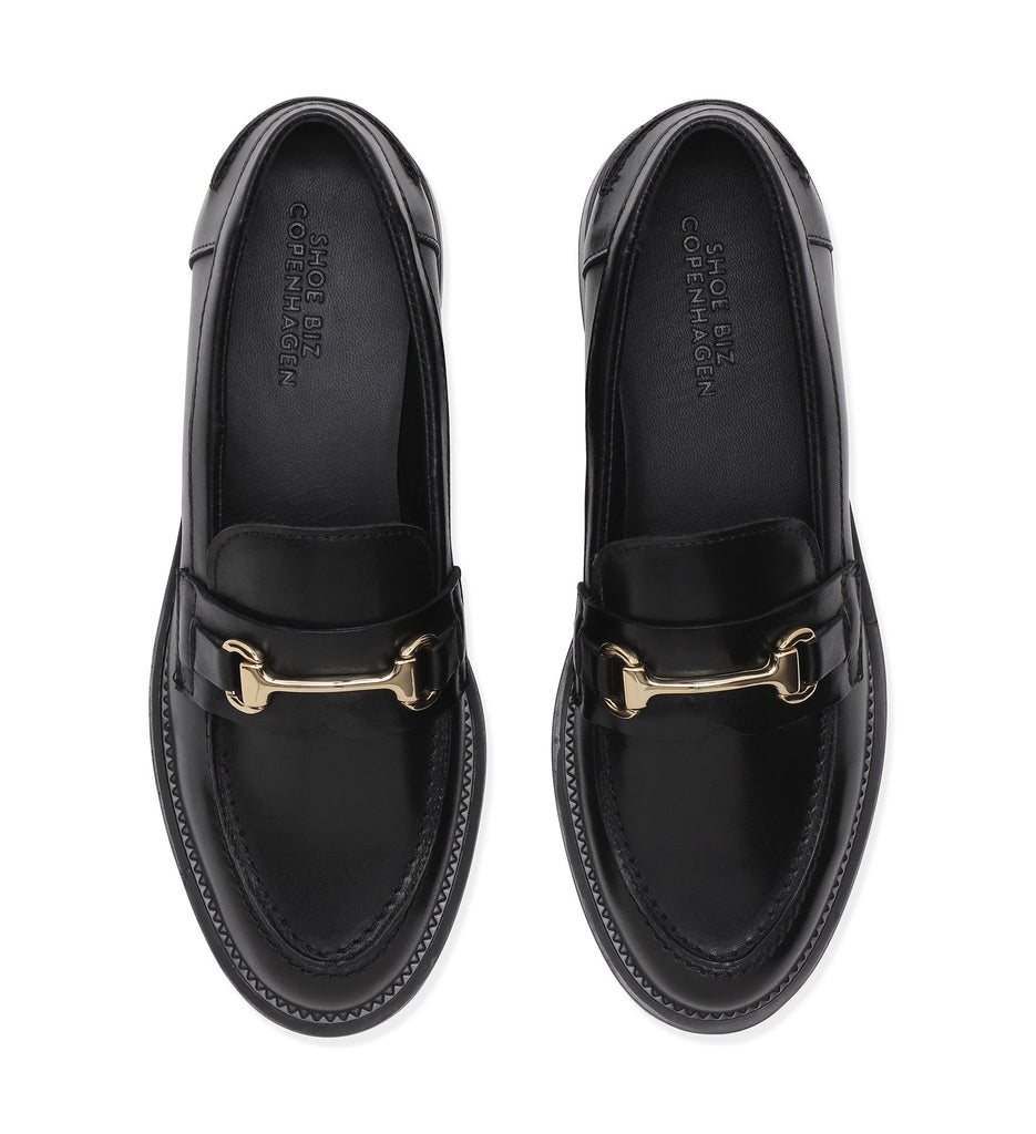 Mustat nahkaiset Shoe Biz  Scandi-loaferit