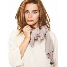 Lataa kuva Galleria-katseluun, Bitte Kai Rand vaalean beigen värinen merinovilla kaulahuivi / new wool scarf Bitte Kai Rand