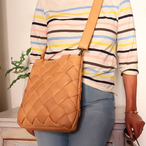 Depeche ruskea nahkalaukku