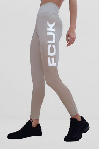 Naisten beiget Core Jersey FCUK trikoot