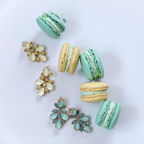 Kullanväriset Selene-korvakorut