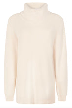Lataa kuva Galleria-katseluun, Tramontana luonnonvaalea oversize neule poolokauluksella, Jumper L/S Collar, Cream